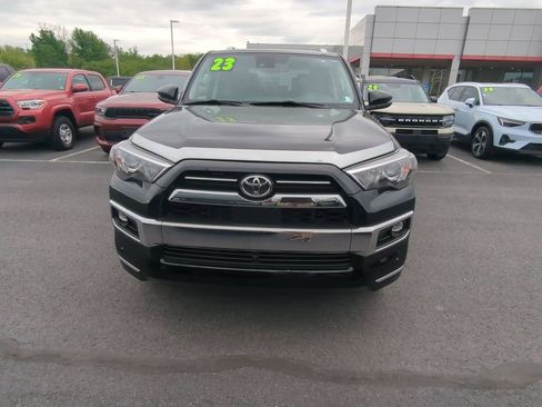 Used 2023 Toyota 4Runner Limited AWD/4WD image 3
