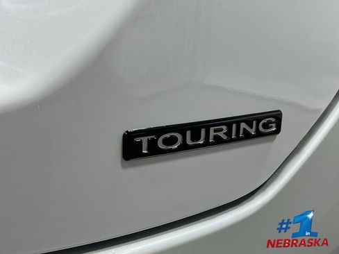 New 2026 Honda Pilot Touring image 6