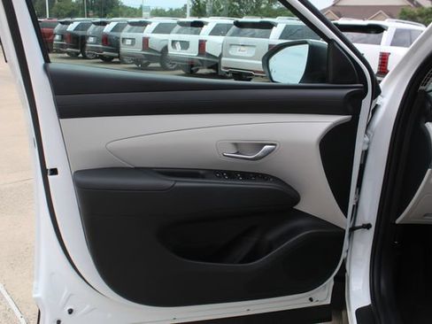 New 2026 Hyundai Tucson SEL Plus AWD/4WD image 12