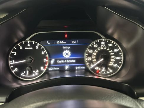 Used 2015 Nissan Murano SL w/ SL Technology Package FWD image 11