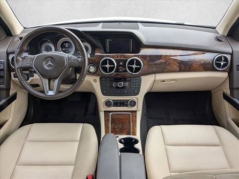 Used 2015 Mercedes-Benz GLK 350 2WD image 16