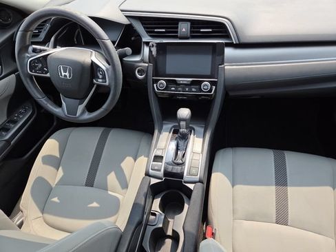 Used 2018 Honda Civic EX image 19