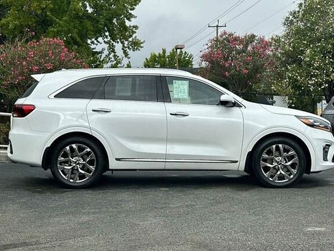 Used 2019 Kia Sorento SX image 3