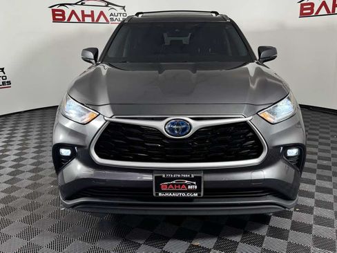 Used 2021 Toyota Highlander XLE FWD image 10