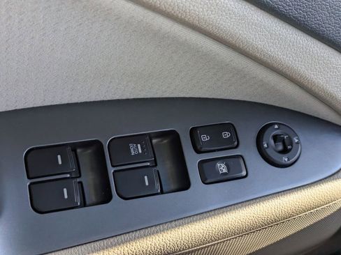 Used 2015 Kia Optima LX w/ LX Convenience Package image 20