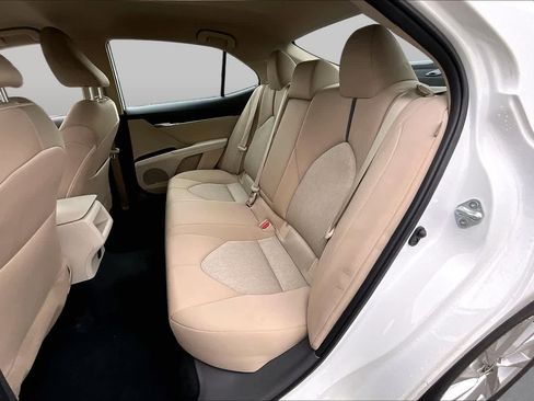 Used 2024 Toyota Camry LE FWD image 34