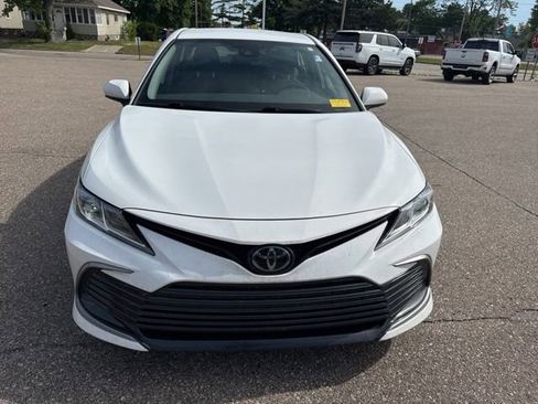 Used 2023 Toyota Camry LE AWD/4WD image 8