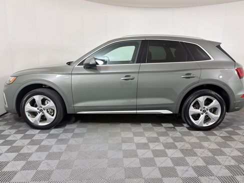 Used 2023 Audi Q5 2.0T Premium Plus w/ Premium Plus Package AWD/4WD image 2