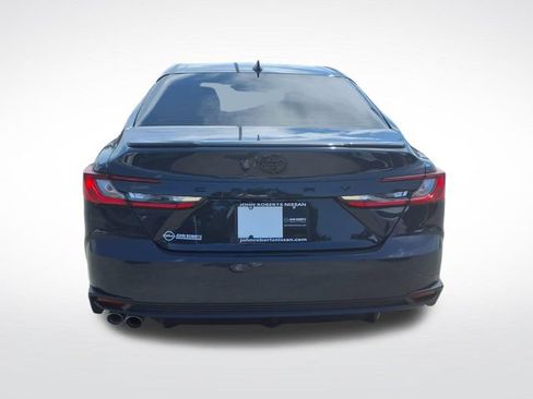 Used 2025 Toyota Camry SE w/ Multimedia Upgrade Package FWD image 17