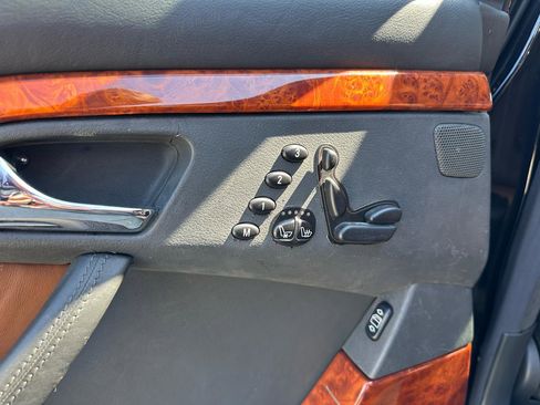 Used 2001 Mercedes-Benz S 600 image 43