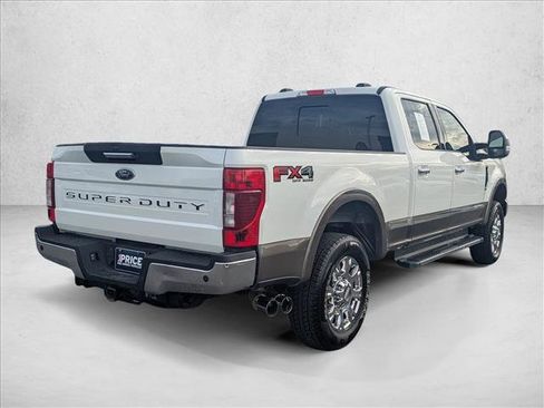 Used 2022 Ford F250 Lariat w/ Chrome Package image 5