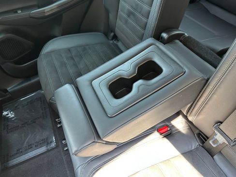 Used 2022 Mitsubishi Outlander SE AWD/4WD image 32