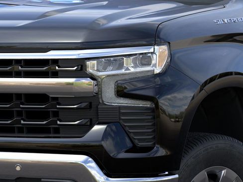 New 2025 Chevrolet Silverado 1500 LT w/ Safety Package image 10