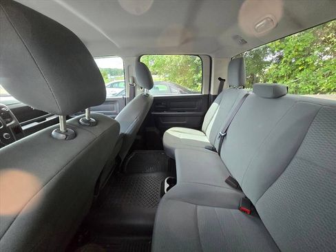 Used 2017 RAM 1500 Express w/ Black Ram 1500 Express Group AWD/4WD image 5