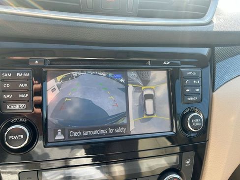 Used 2016 Nissan Rogue SL w/ SL Premium Package image 14