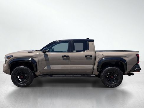 Certified 2025 Toyota Tacoma TRD Pro AWD/4WD image 2