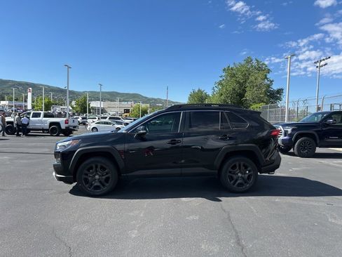 Used 2022 Toyota RAV4 Adventure AWD/4WD image 8