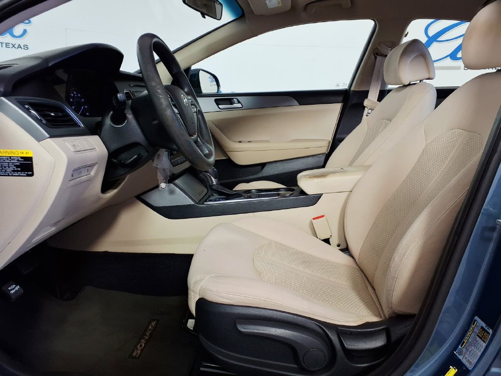 Used 2016 Hyundai Sonata SE FWD image 8