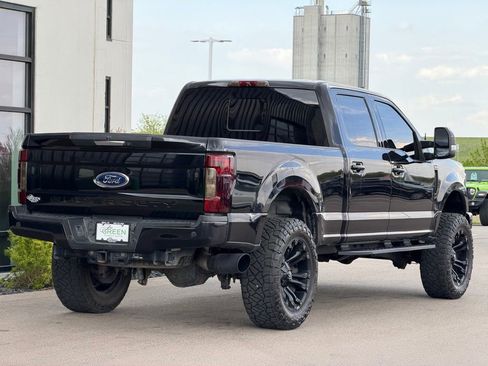 Used 2019 Ford F250 Lariat AWD/4WD image 5