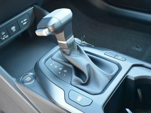 New 2026 Kia K4 FWD image 21