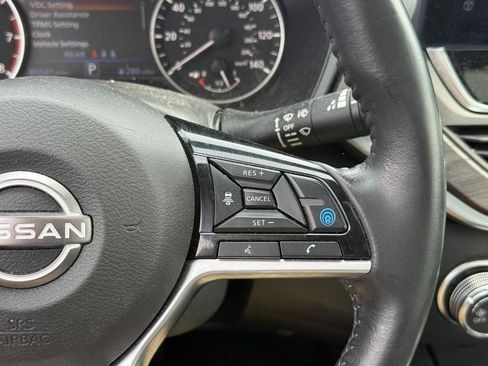 Used 2023 Nissan Altima 2.5 SV FWD image 21