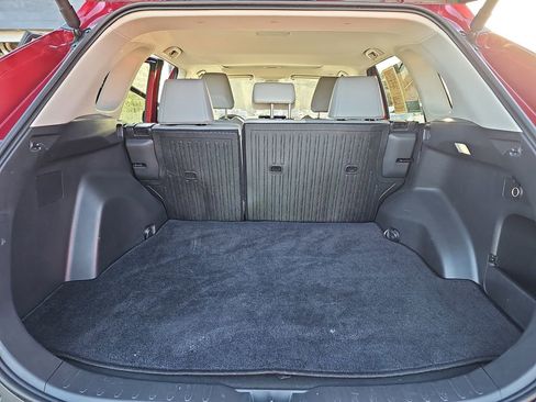 Used 2024 Toyota RAV4 XLE Premium image 15