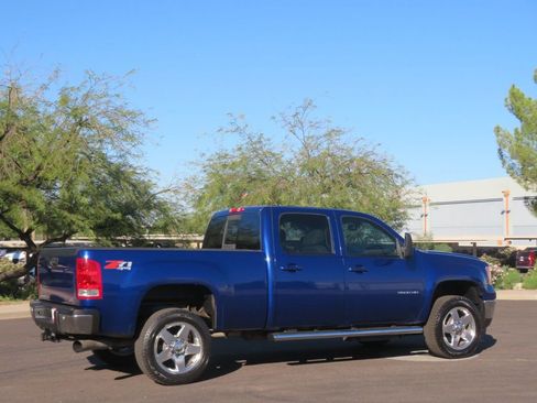 Used 2013 GMC Sierra 2500 SLT w/ SLT Convenience Package image 6