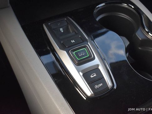 Used 2016 Honda Pilot Touring image 35