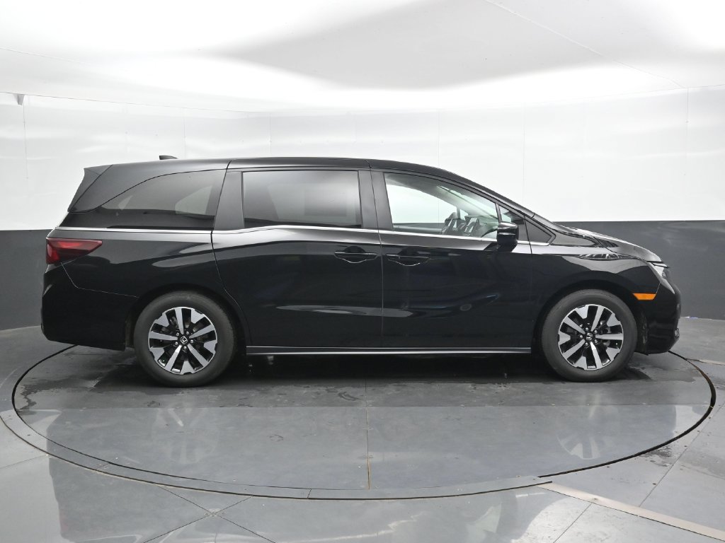 Used 2026 Honda Odyssey EX-L image 3