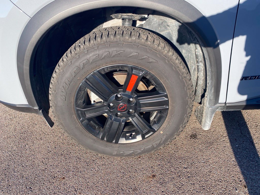 Used 2026 Nissan Rogue SV AWD/4WD image 12