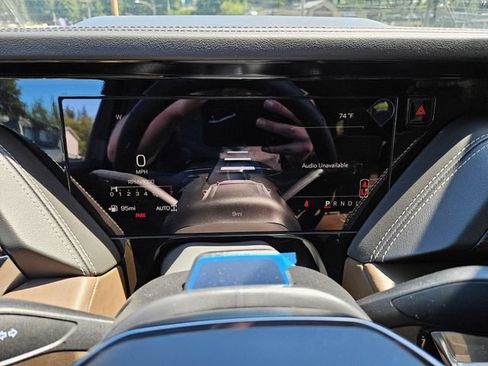 New 2026 GMC Yukon XL Denali Ultimate AWD/4WD image 36