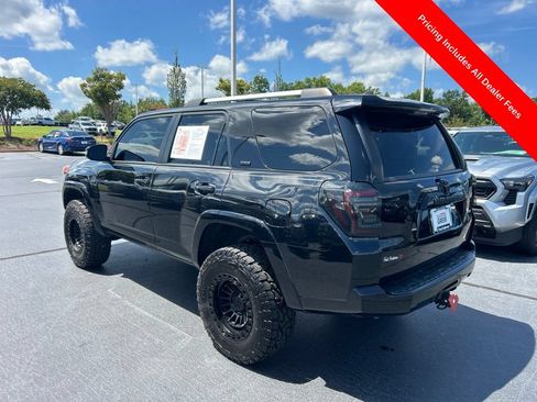 Used 2023 Toyota 4Runner SR5 Premium w/ Moonroof Package RWD image 17