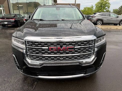 Used 2020 GMC Acadia Denali w/ Technology Package FWD image 2