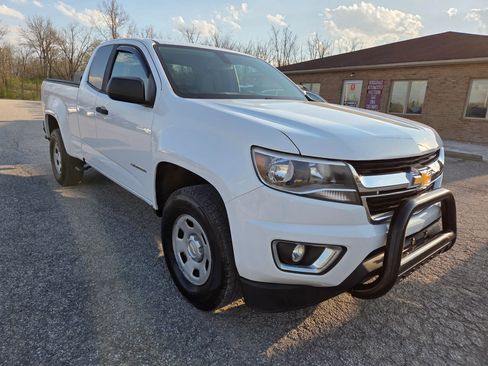 Used 2018 Chevrolet Colorado W/T image 3