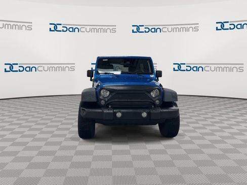 Used 2016 Jeep Wrangler Unlimited Sport w/ Quick Order Package 24S AWD/4WD image 3