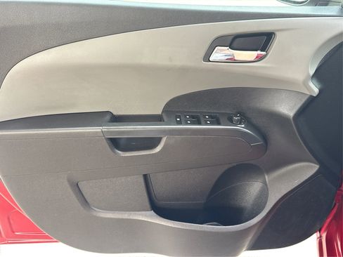 Used 2012 Chevrolet Sonic LT image 21