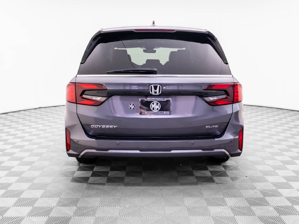 New 2027 Honda Odyssey Elite image 4