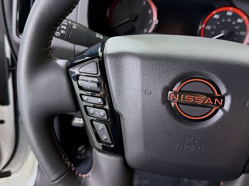 Used 2025 Nissan Frontier PRO-4X w/ Pro Convenience Package AWD/4WD image 22