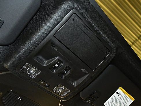 New 2025 Ford Escape ST-Line Select w/ Tech Pack #1 AWD/4WD image 27