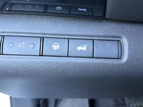 New 2026 Nissan Pathfinder SV AWD/4WD image 22