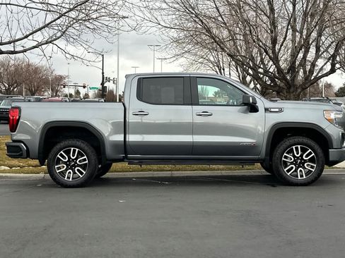 Used 2021 GMC Sierra 1500 AT4 w/ AT4 Value Package image 8