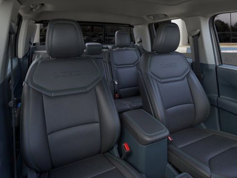 New 2025 Ford Maverick Lobo image 10