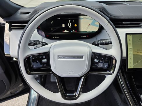 New 2026 Land Rover Range Rover Sport Dynamic SE AWD/4WD image 16