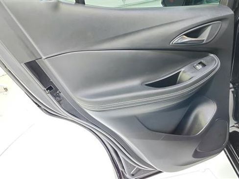 Used 2025 Buick Encore GX Preferred FWD image 22