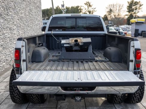 Used 1999 Dodge Ram 3500 Truck 4dr Quad Cab 155 WB DRW 4WD image 16