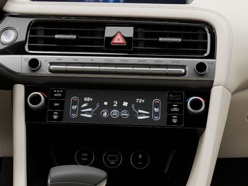 New 2026 Genesis G70 2.5T image 15