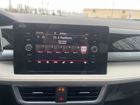 Used 2025 Volkswagen Taos SEL w/ Black Wheel Plus Package image 16