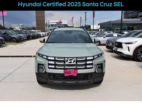 Certified 2025 Hyundai Santa Cruz SEL FWD image 2