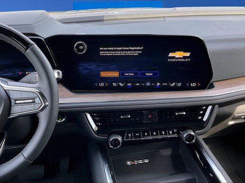 New 2026 Chevrolet Tahoe High Country AWD/4WD image 6