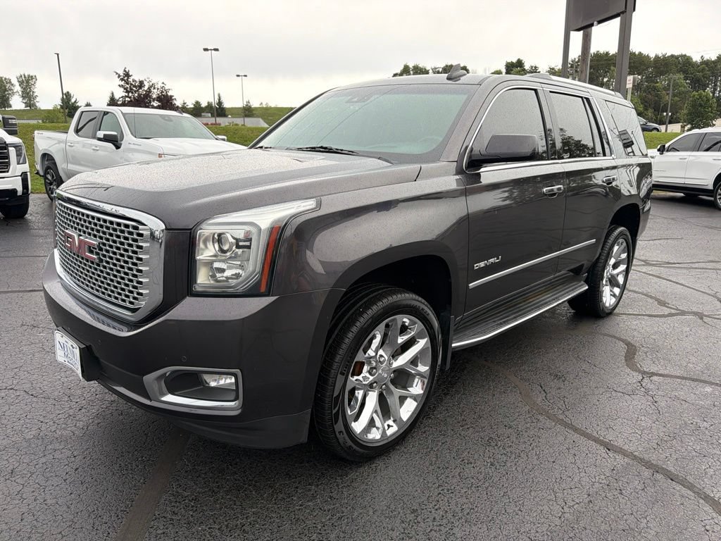 Used 2017 GMC Yukon Denali w/ Open Road Package AWD/4WD image 7